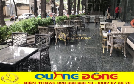 Yếu tố nào thu hút quán cà phê đông khách